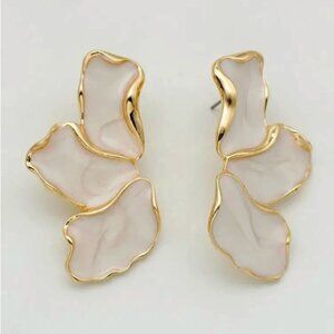 Gold Tone with White Enamel Floral Stud Style Earring - NEW